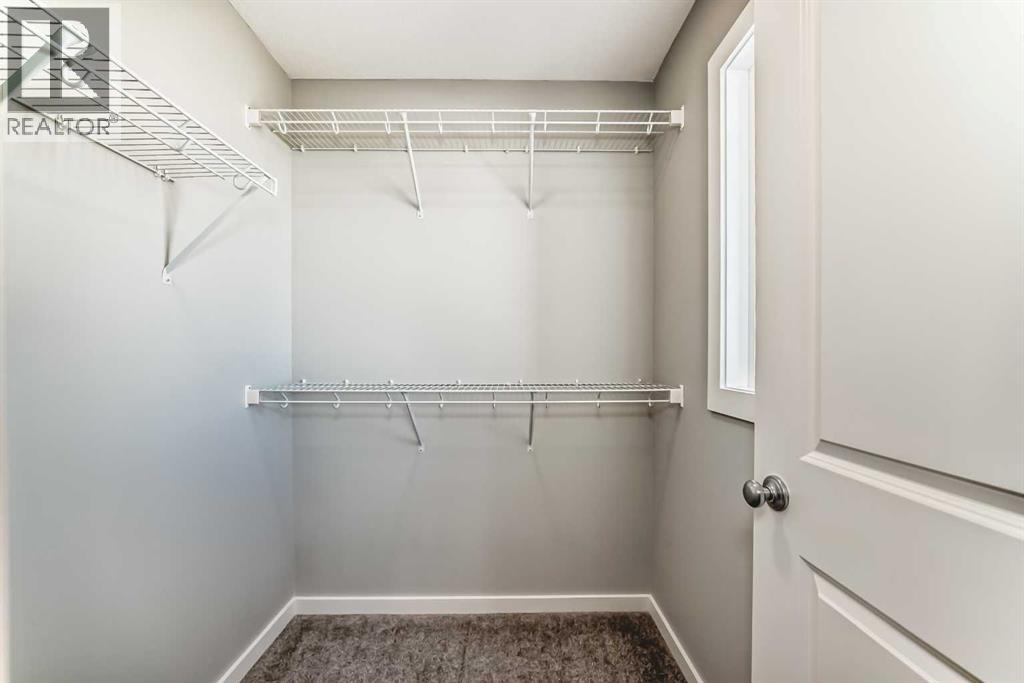 Single Family House for Sale in  Bartlett Crescent SE Rangeview Calgary 
