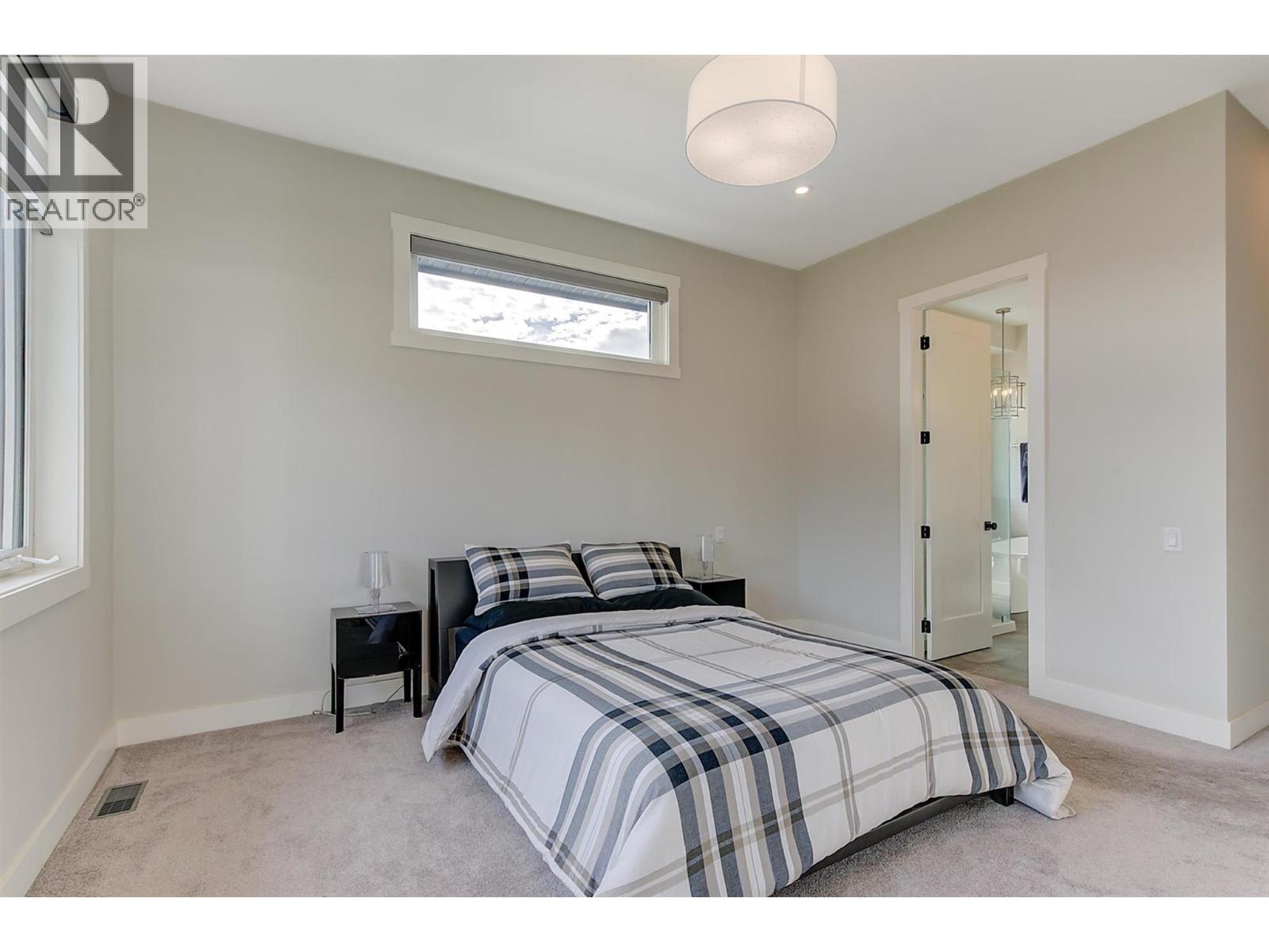  1049 Loseth Drive, Kelowna