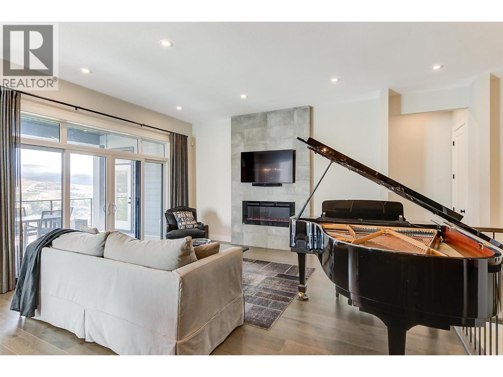  1049 Loseth Drive, Kelowna