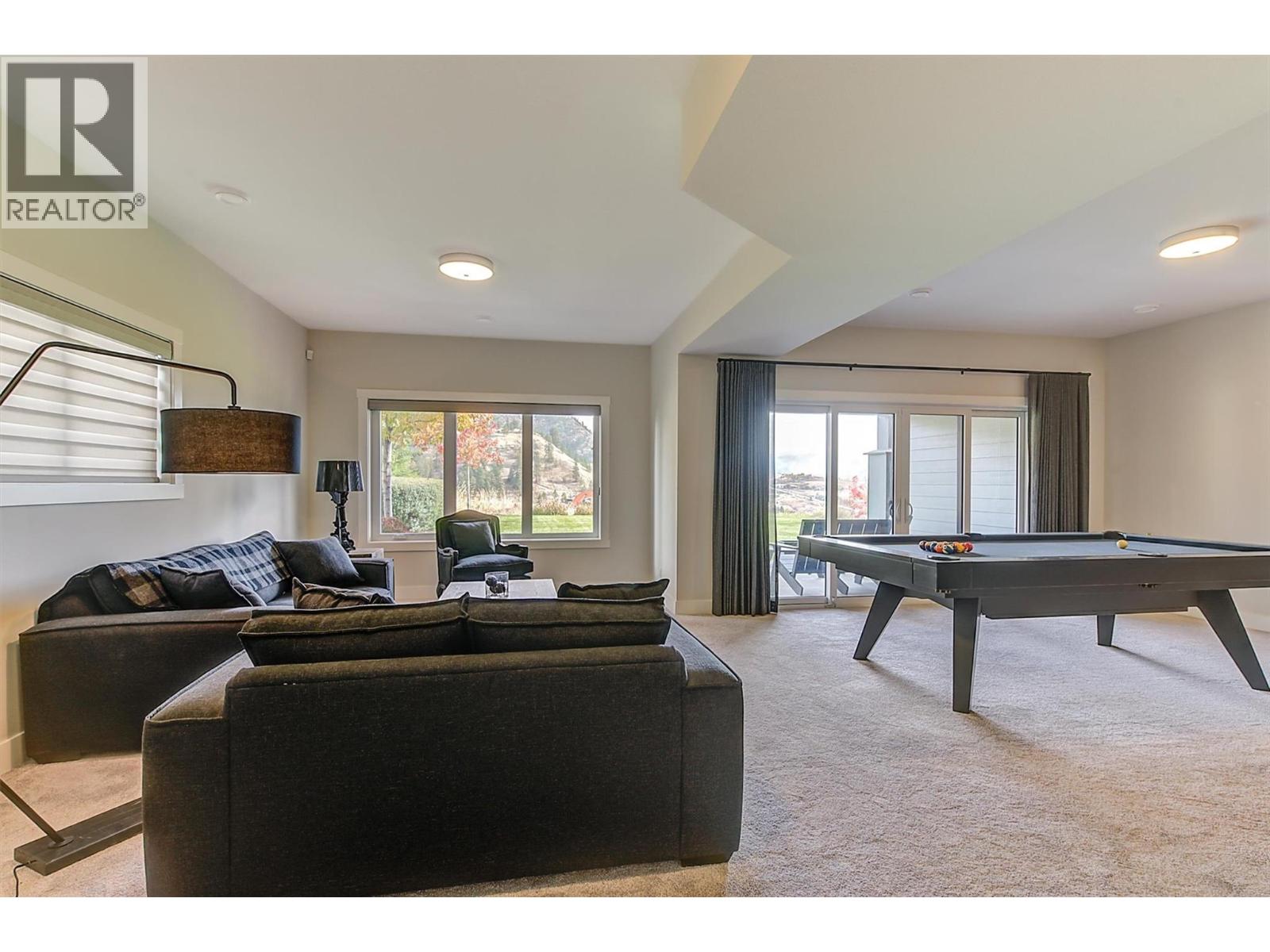  1049 Loseth Drive, Kelowna