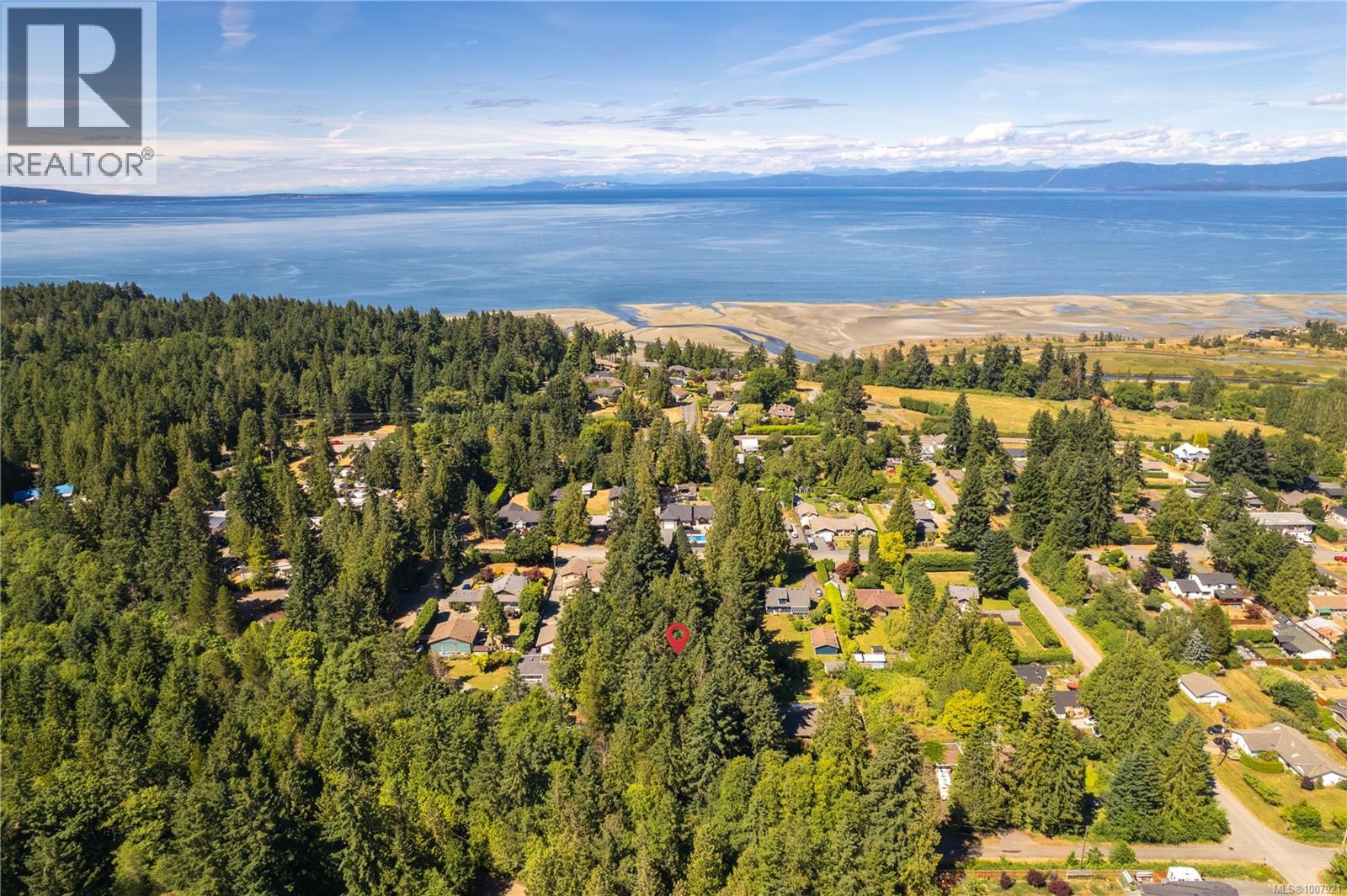 1271 Ganske Rd, Qualicum Beach