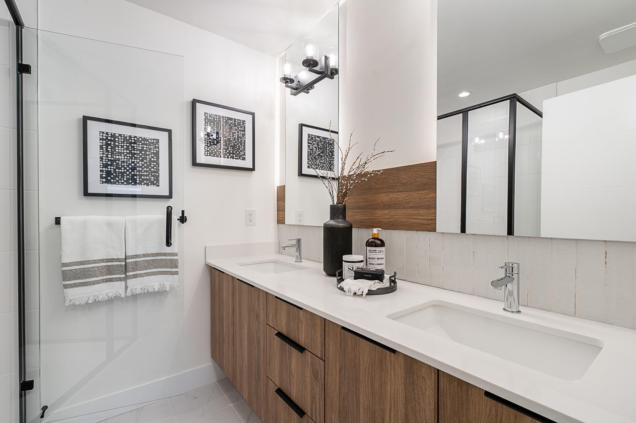 38 8430 NOTTMAN STREET, Mission