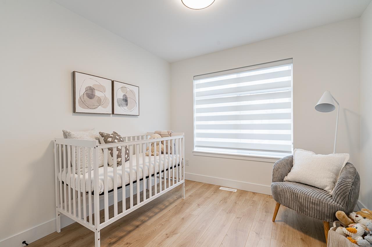 38 8430 NOTTMAN STREET, Mission