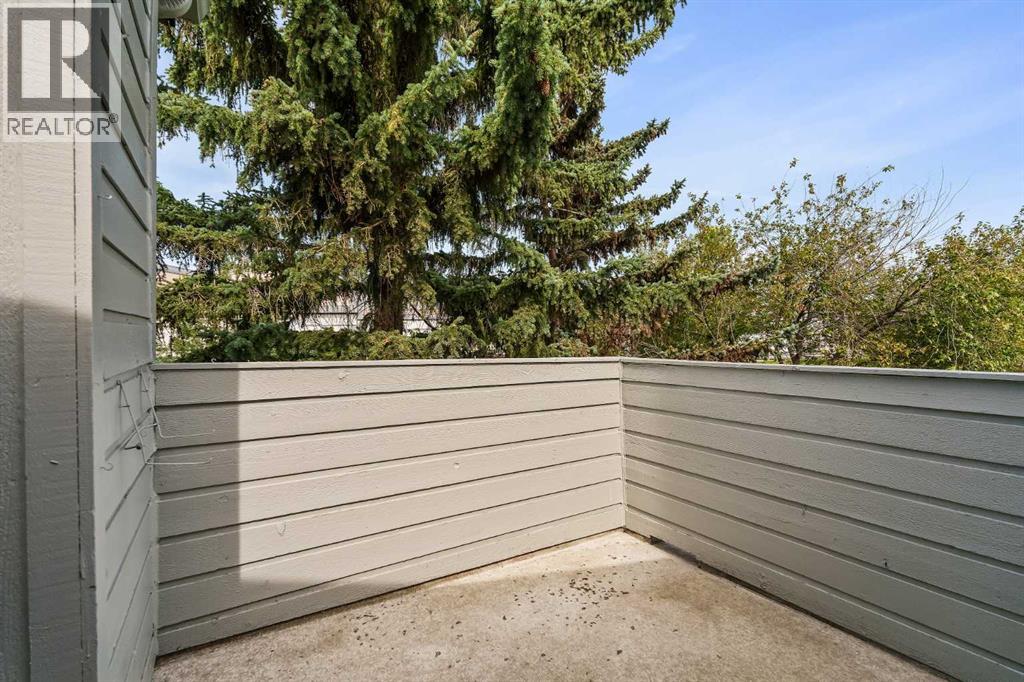 Single Family House for Sale in   Glamis Drive SW Glamorgan Calgary 