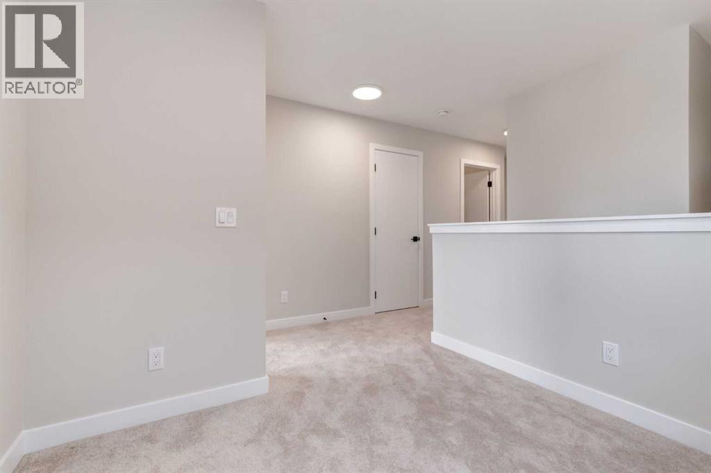 82 Agate Road, Cochrane