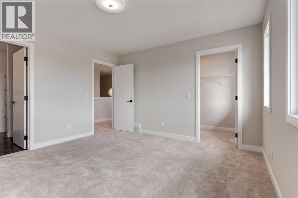 82 Agate Road, Cochrane