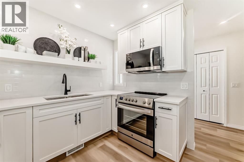 Single Family House Bungalow for Sale in  Hawkstone Manor NW Hawkwood Calgary 