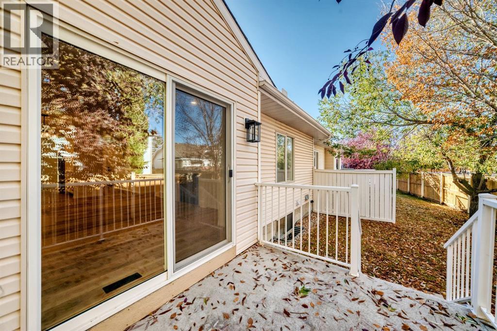 Single Family House Bungalow for Sale in  Hawkstone Manor NW Hawkwood Calgary 