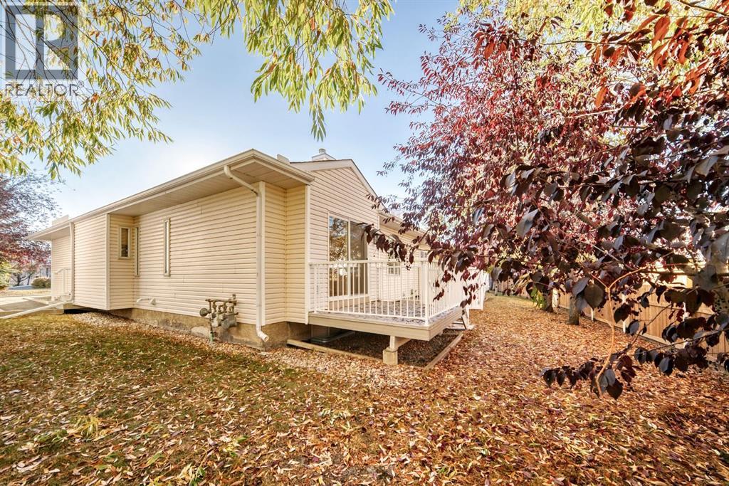 Single Family House Bungalow for Sale in  Hawkstone Manor NW Hawkwood Calgary 