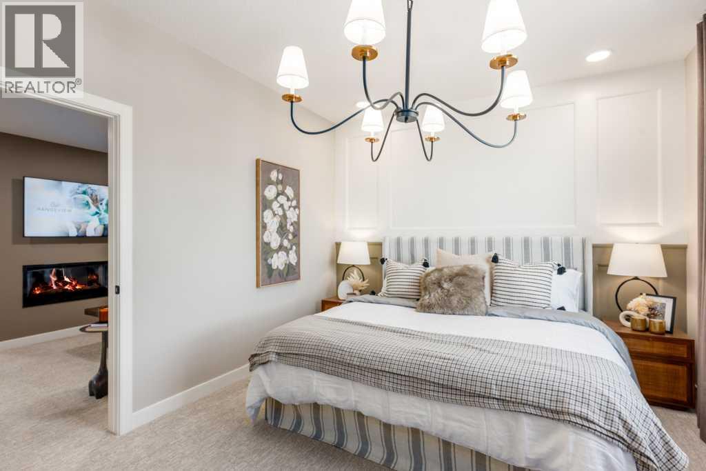 Single Family House for Sale in  Starling Park NW Moraine Calgary 