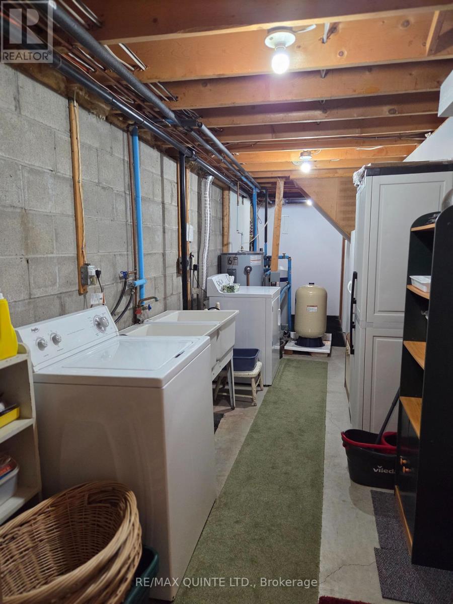 551 MARLBANK ROAD - 23