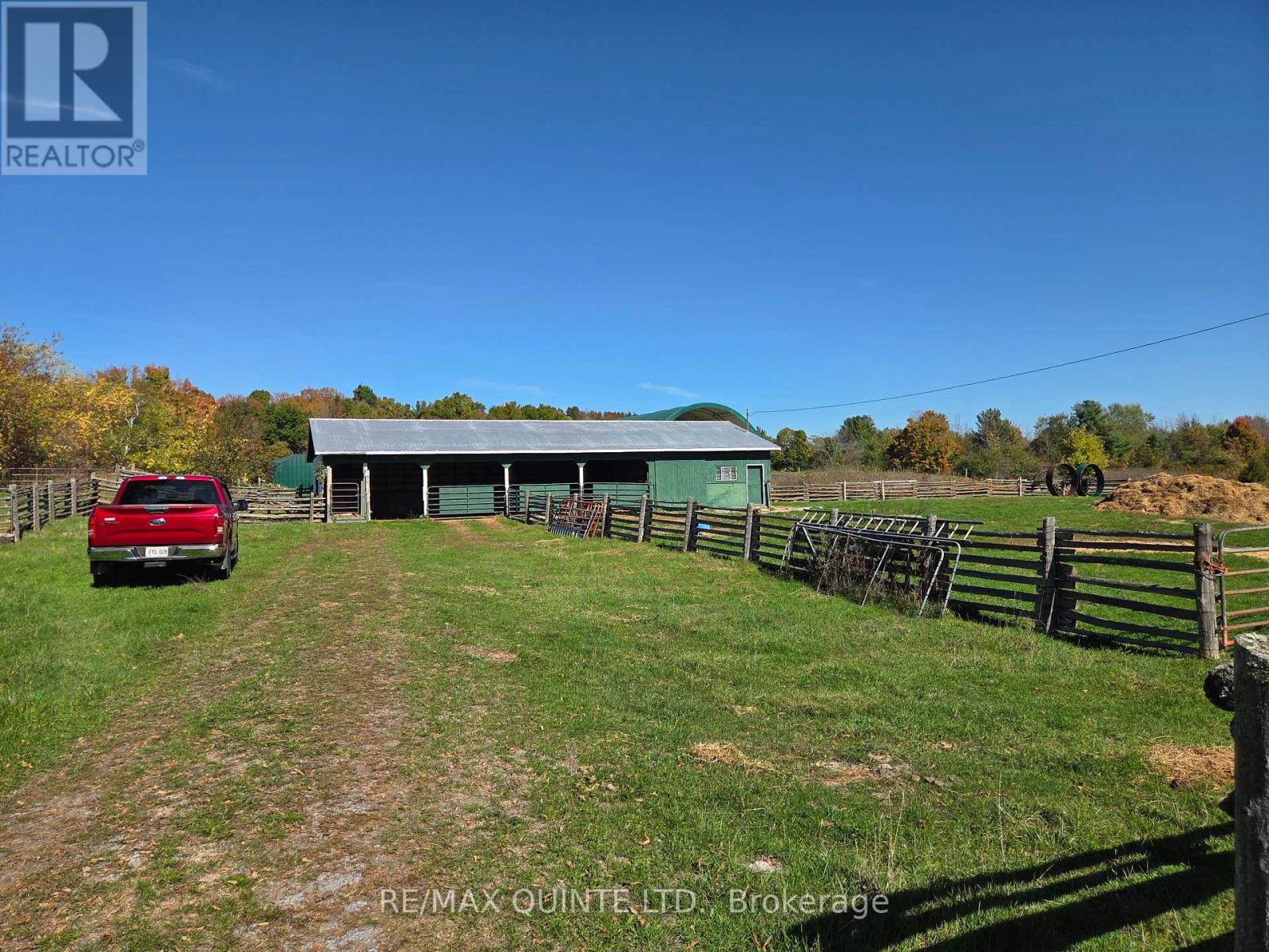 551 MARLBANK ROAD - 34