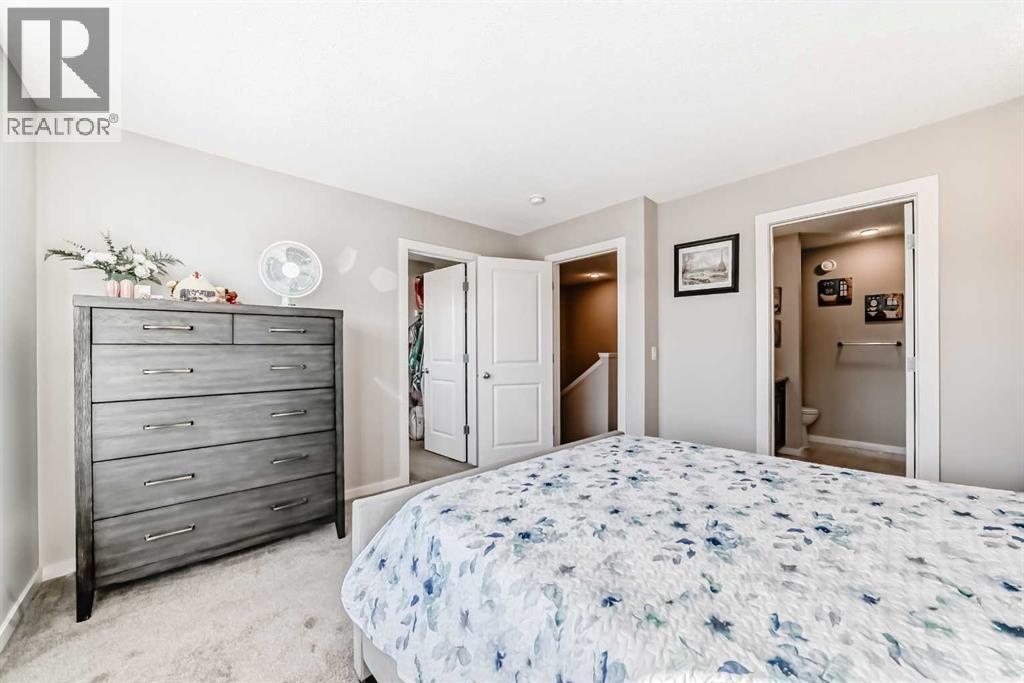 Single Family House for Sale in  Savanna Link NE Saddle Ridge Calgary 