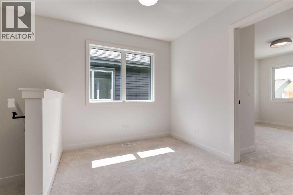 403 Clydesdale Avenue, Cochrane