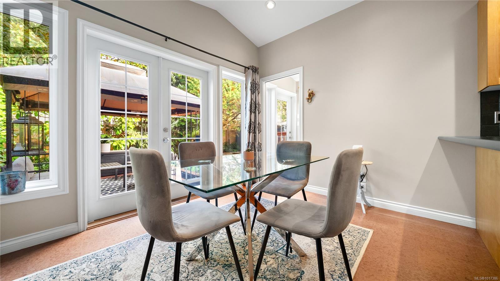  1716 Bay Street, Victoria
