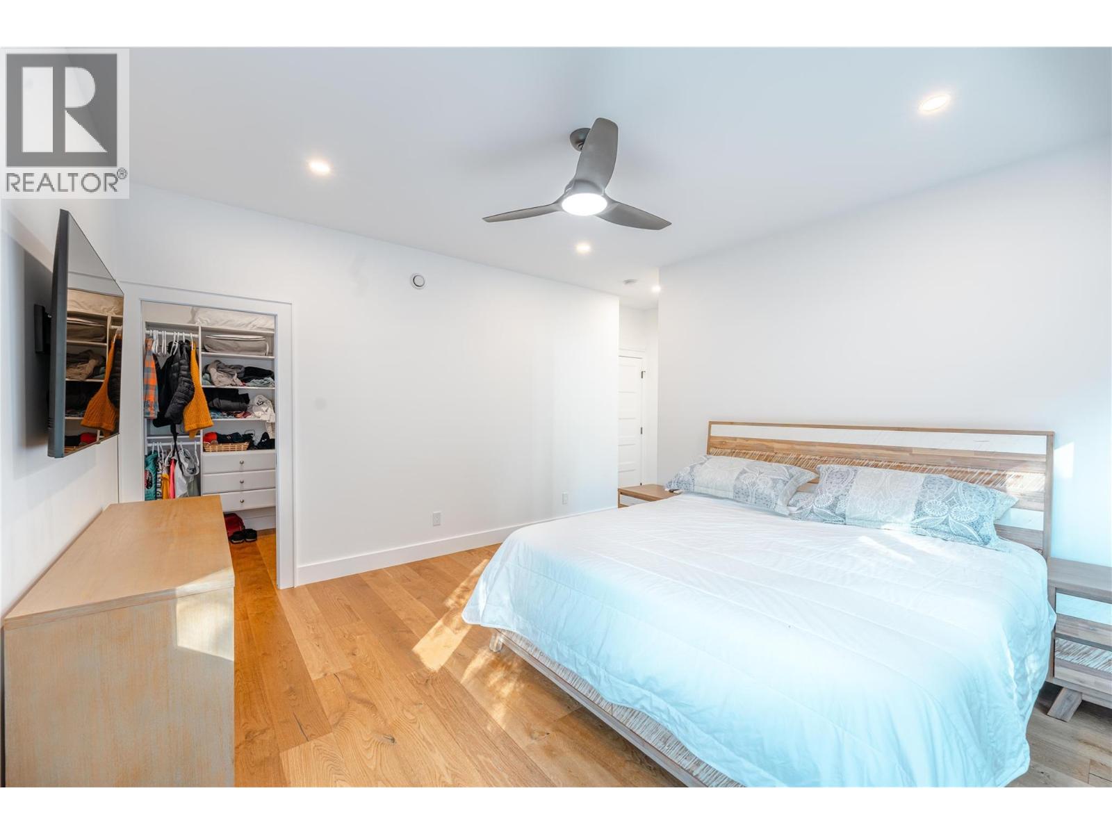 1570 Hiob Road, Revelstoke