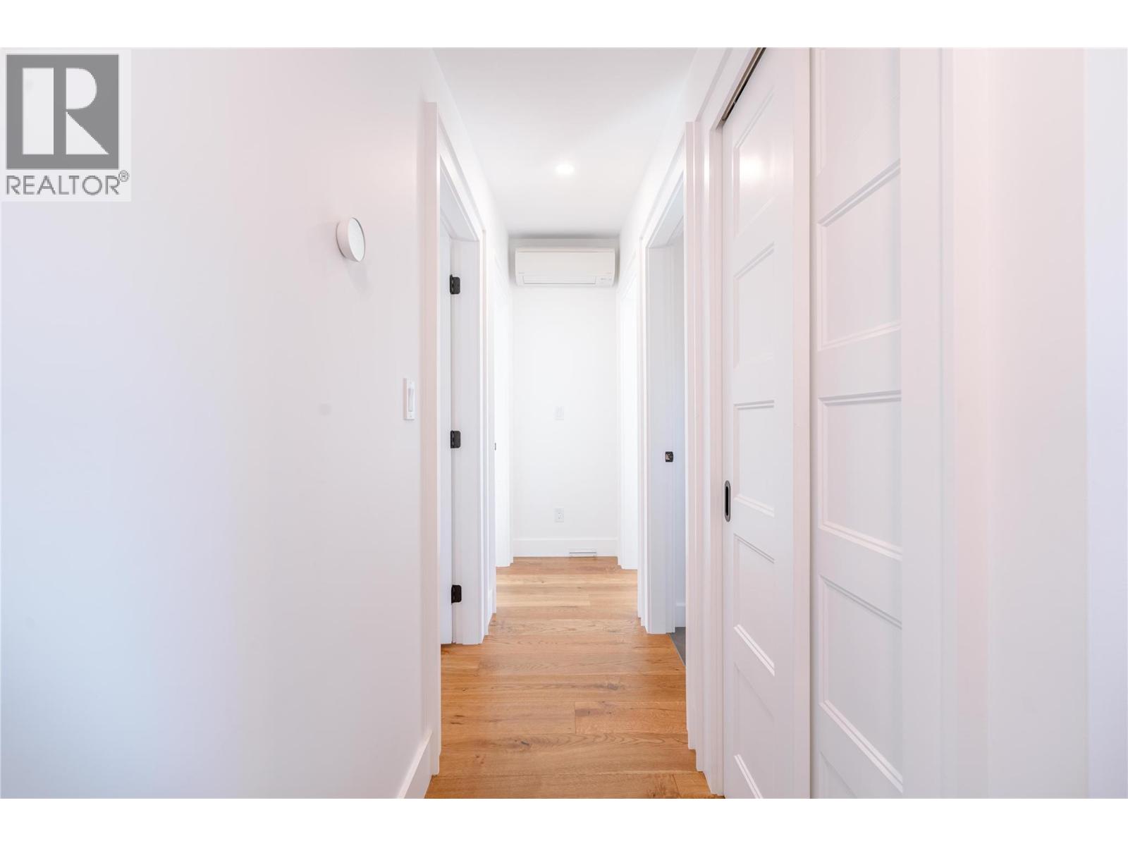 1570 Hiob Road, Revelstoke