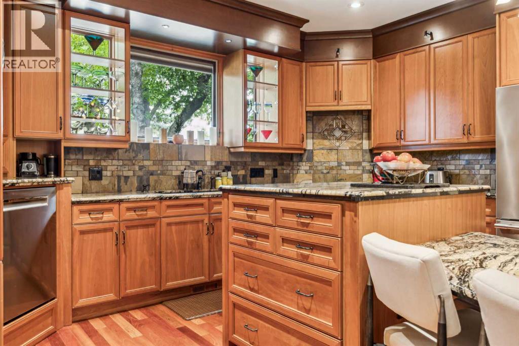 Single Family House for Sale in   Street NE Winston Heights/Mountview Calgary 