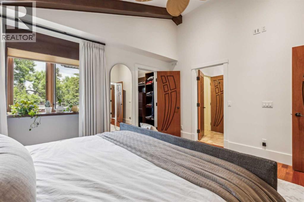 Single Family House for Sale in   Street NE Winston Heights/Mountview Calgary 