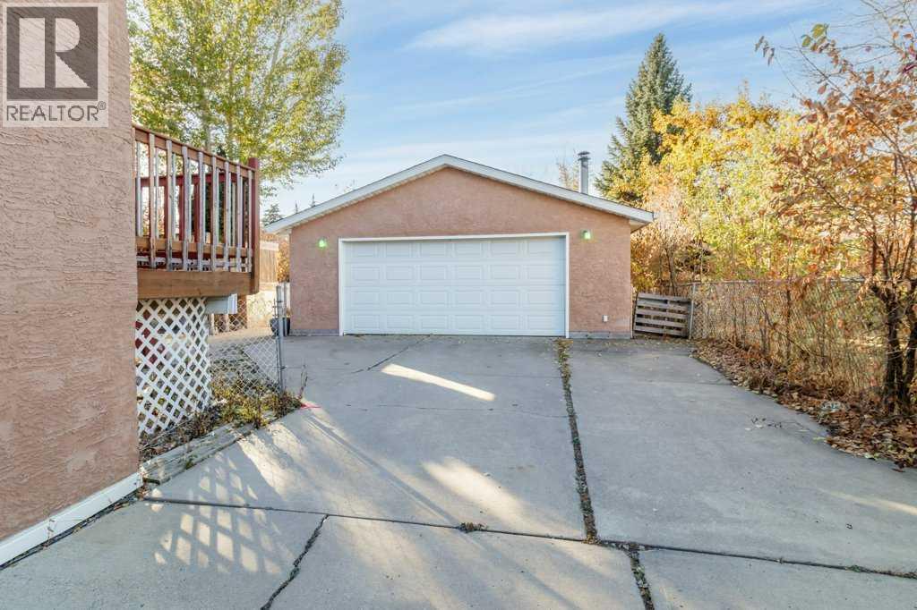 47 Martin Close, Red Deer