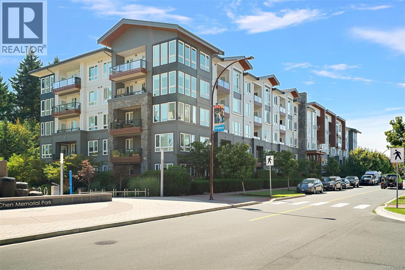 960 Reunion Ave, Langford - Exteriors - Full Complex View - Photo 6