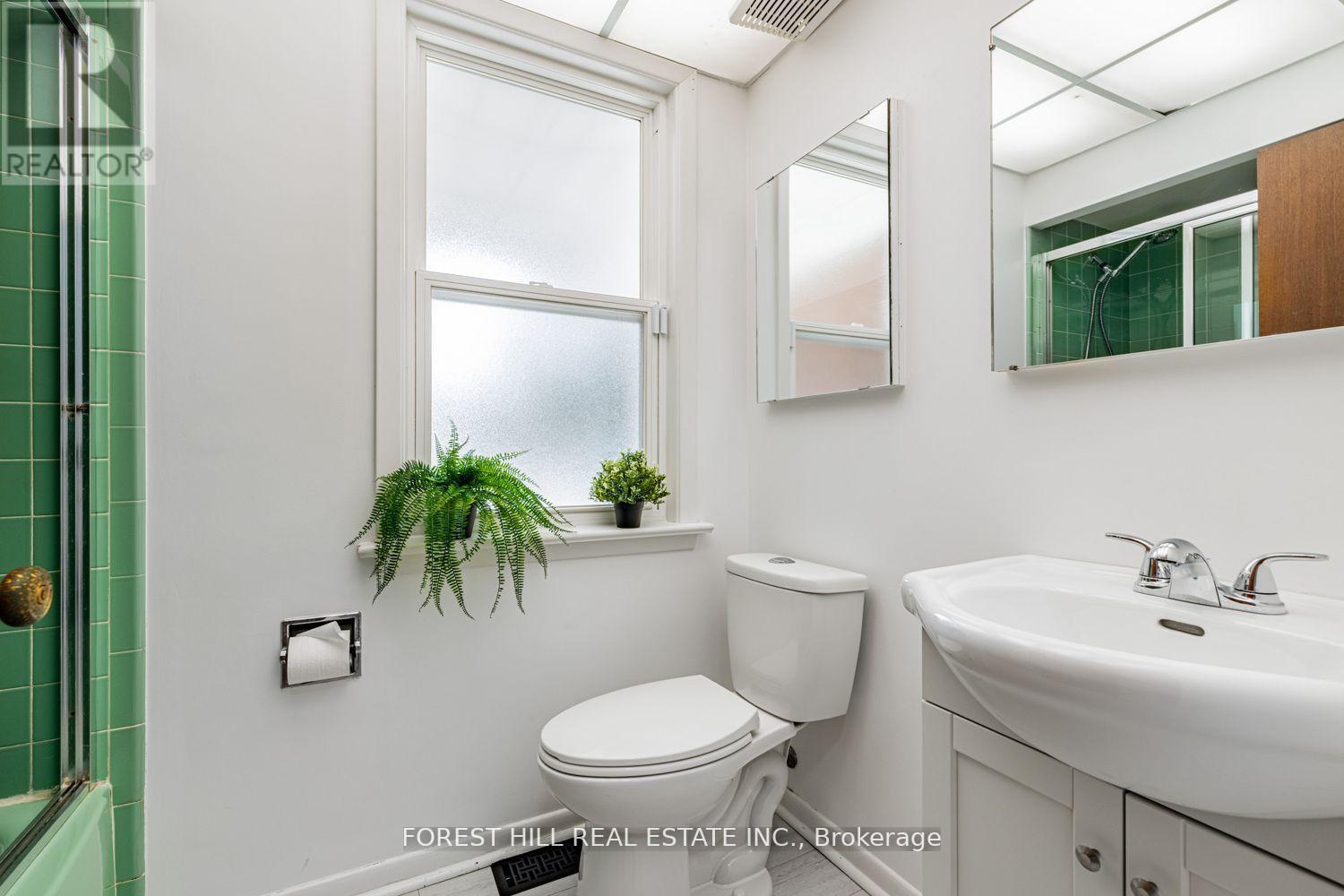 10 COURTWOOD PLACE - 22