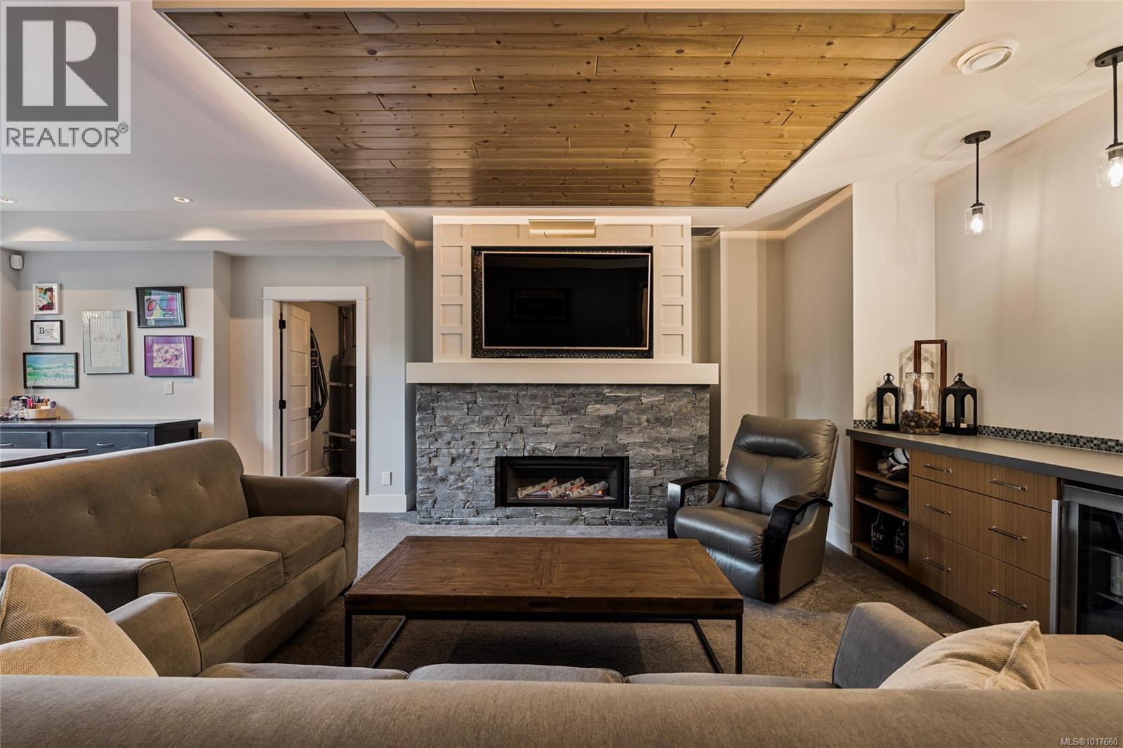  1319 Champions Court, Langford