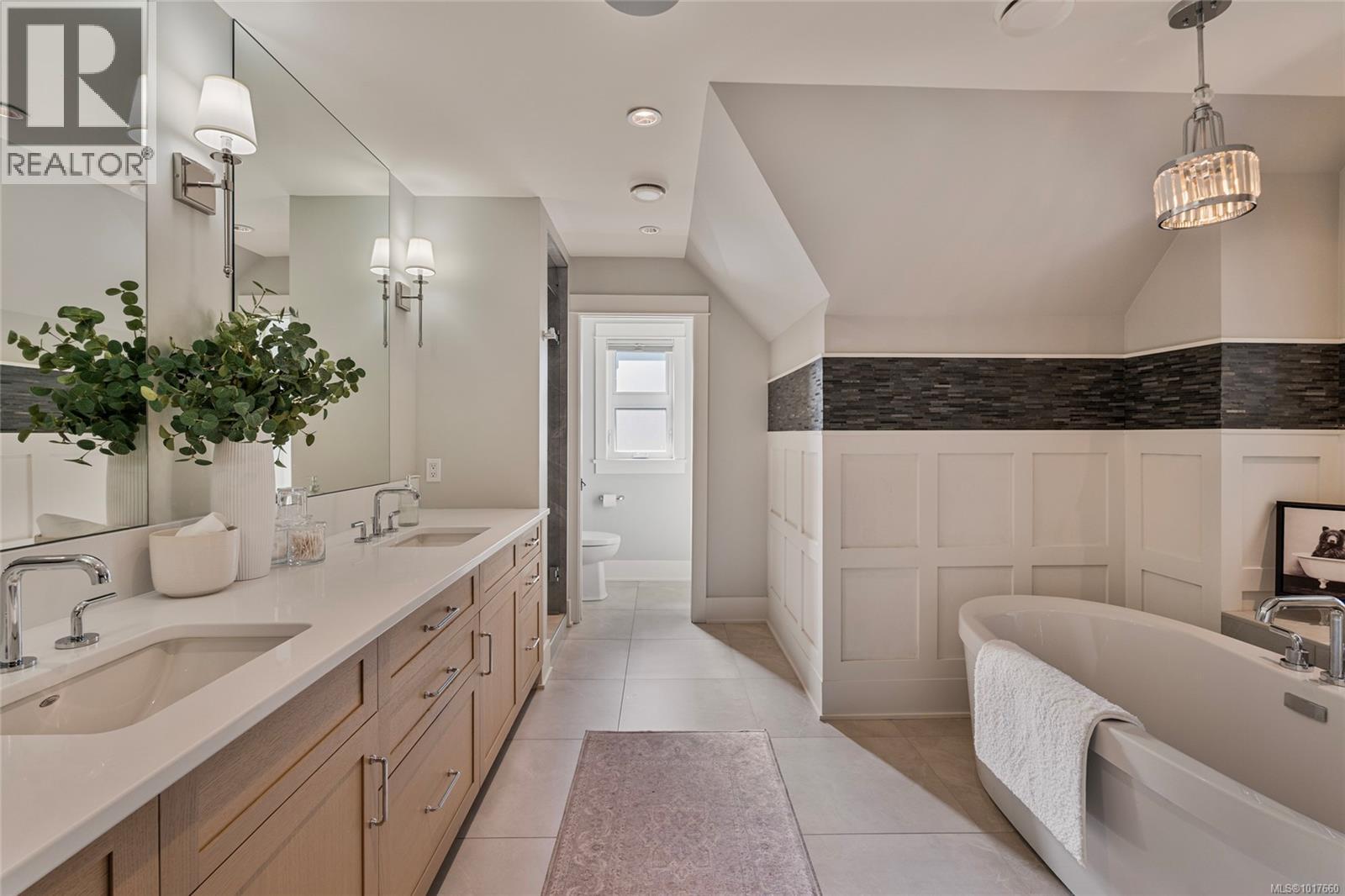  1319 Champions Court, Langford
