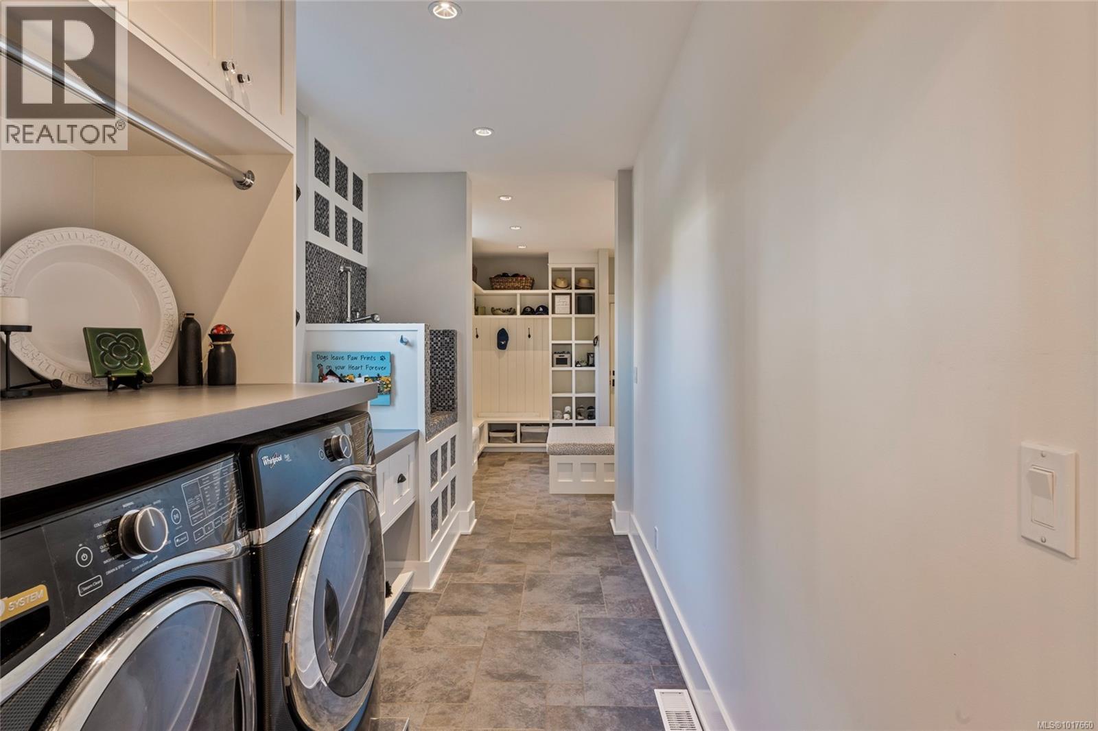 1319 Champions Court, Langford