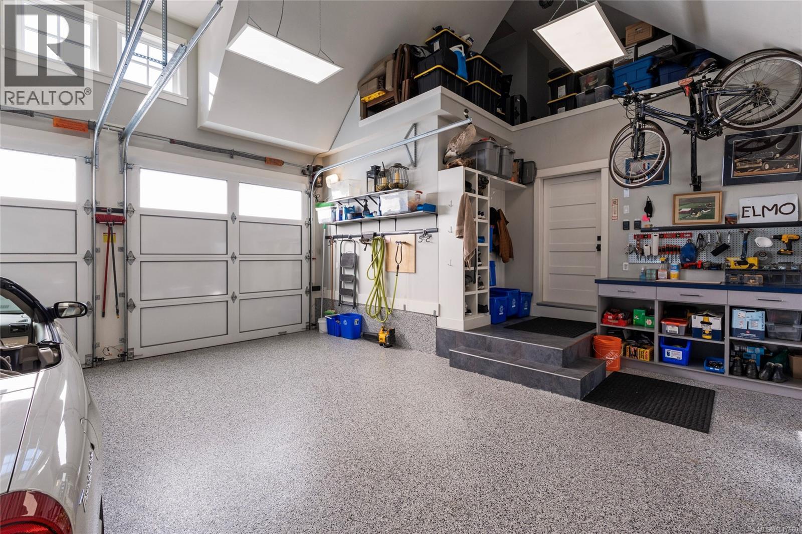  1319 Champions Court, Langford