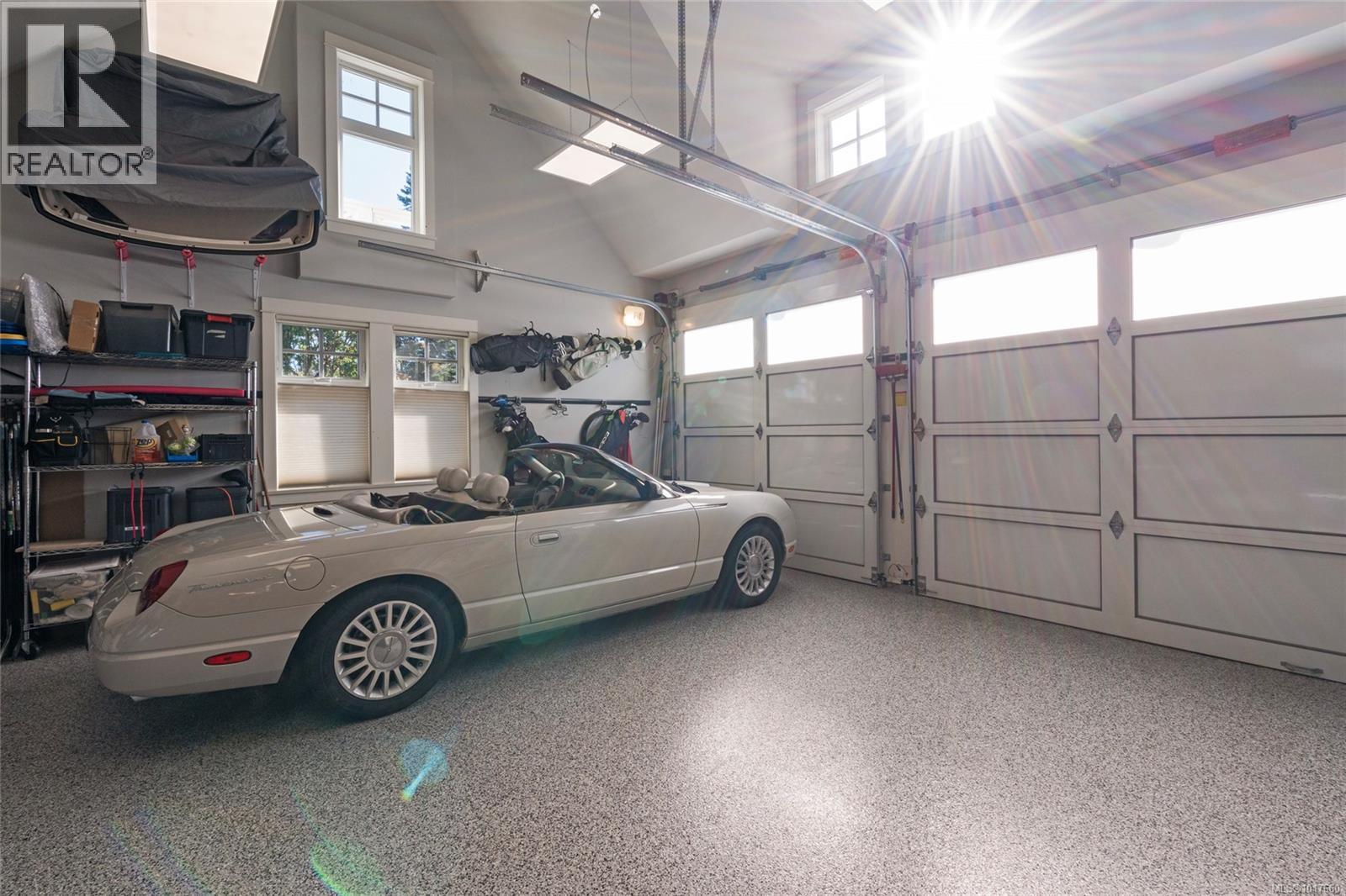  1319 Champions Court, Langford