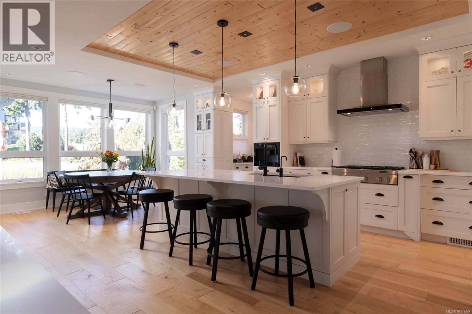  1319 Champions Court, Langford