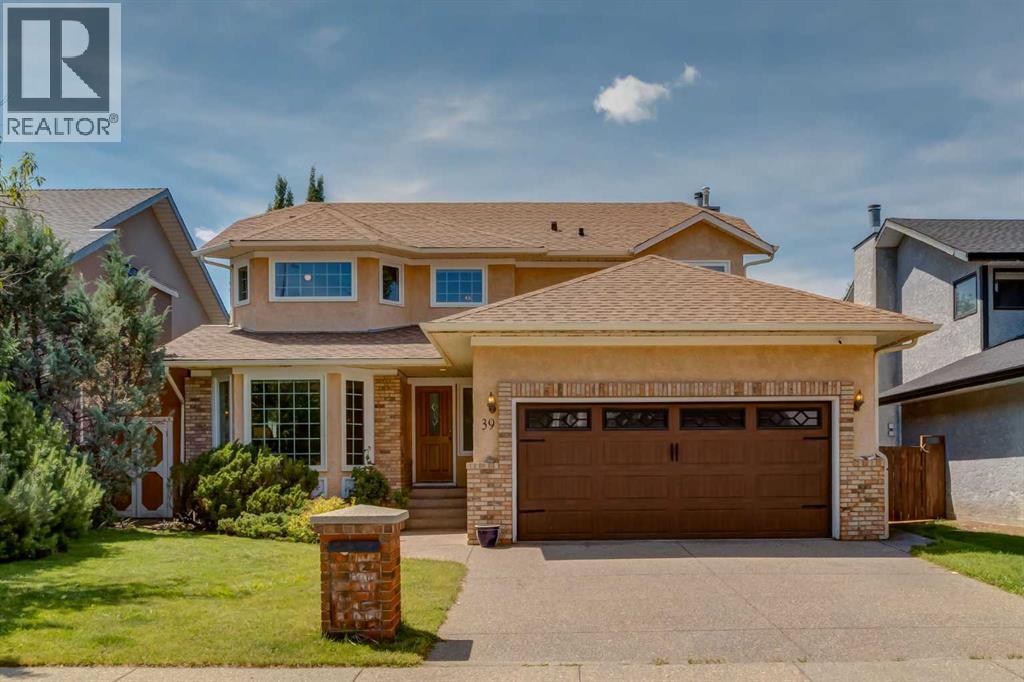 39 Canterbury Court SW, Calgary, Alberta