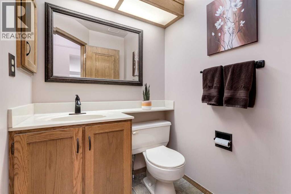 Single Family House for Sale in  Canterbury Court SW Canyon Meadows Calgary 