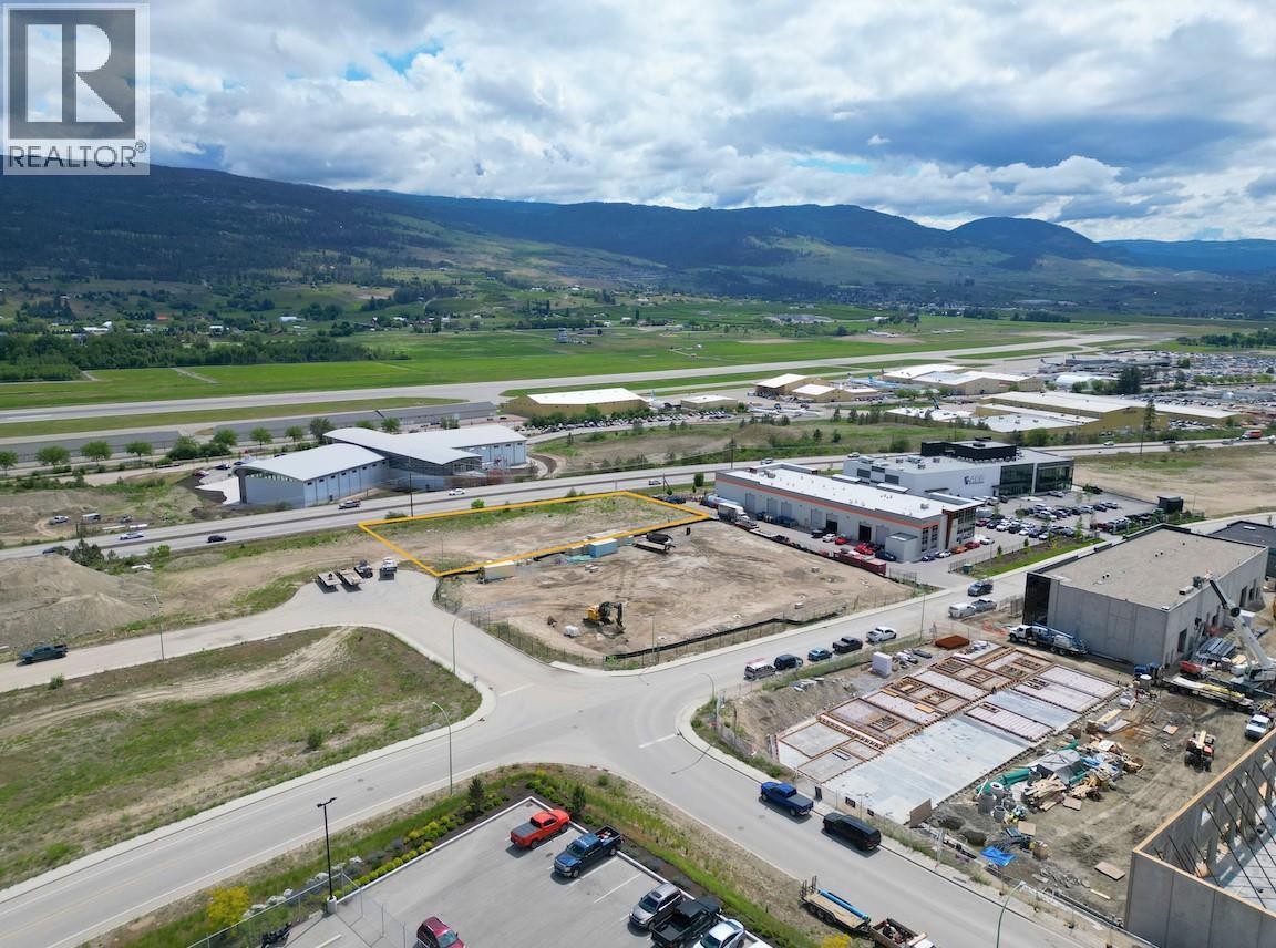 2155 Optic Court, Kelowna