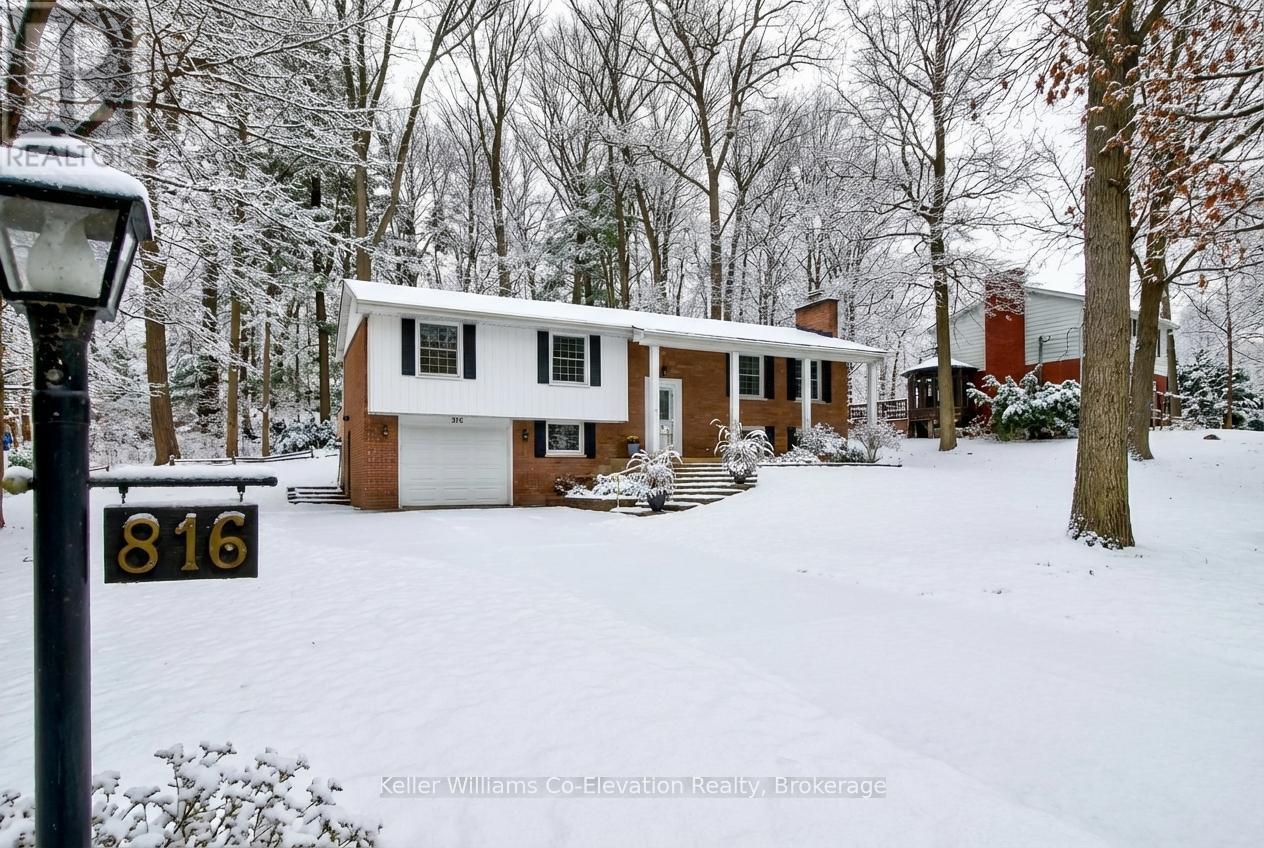 816 PORTAGE PARK LANE