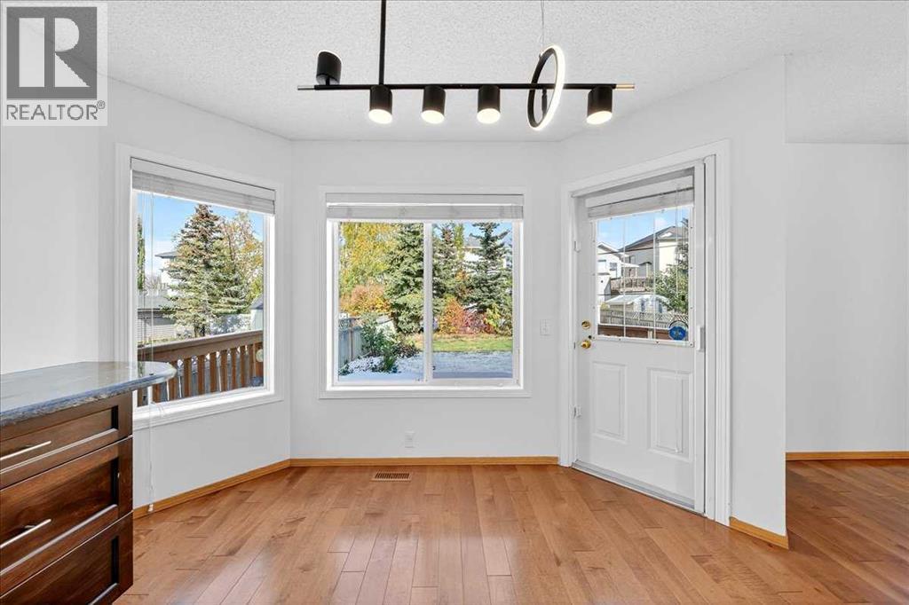 Single Family House for Sale in  Citadel Ridge Green NW Citadel Calgary 