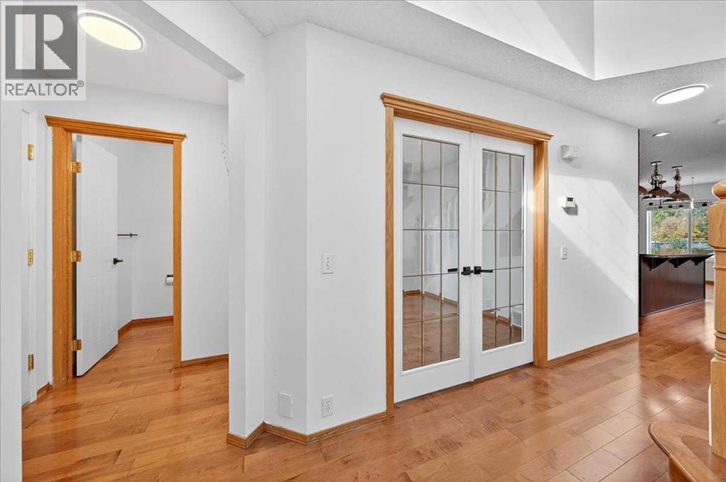 Single Family House for Sale in  Citadel Ridge Green NW Citadel Calgary 