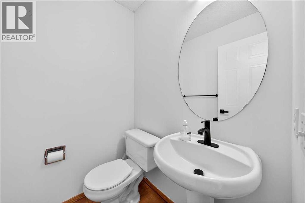 Single Family House for Sale in  Citadel Ridge Green NW Citadel Calgary 