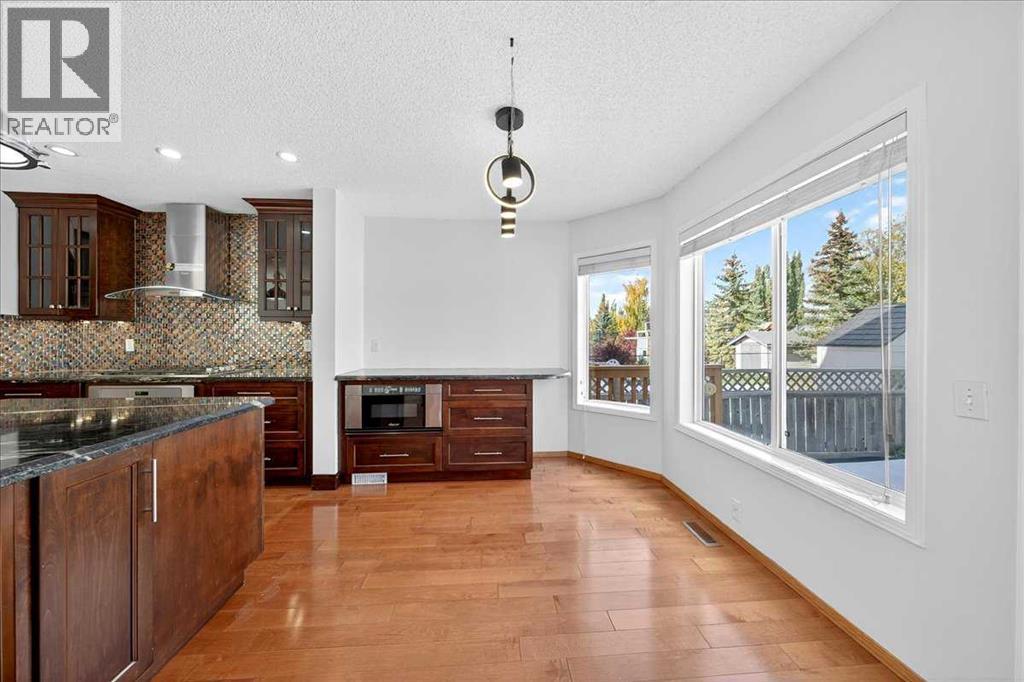 Single Family House for Sale in  Citadel Ridge Green NW Citadel Calgary 