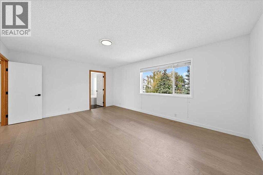 Single Family House for Sale in  Citadel Ridge Green NW Citadel Calgary 