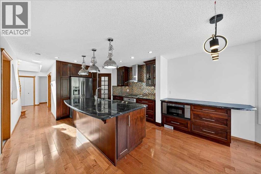 Single Family House for Sale in  Citadel Ridge Green NW Citadel Calgary 