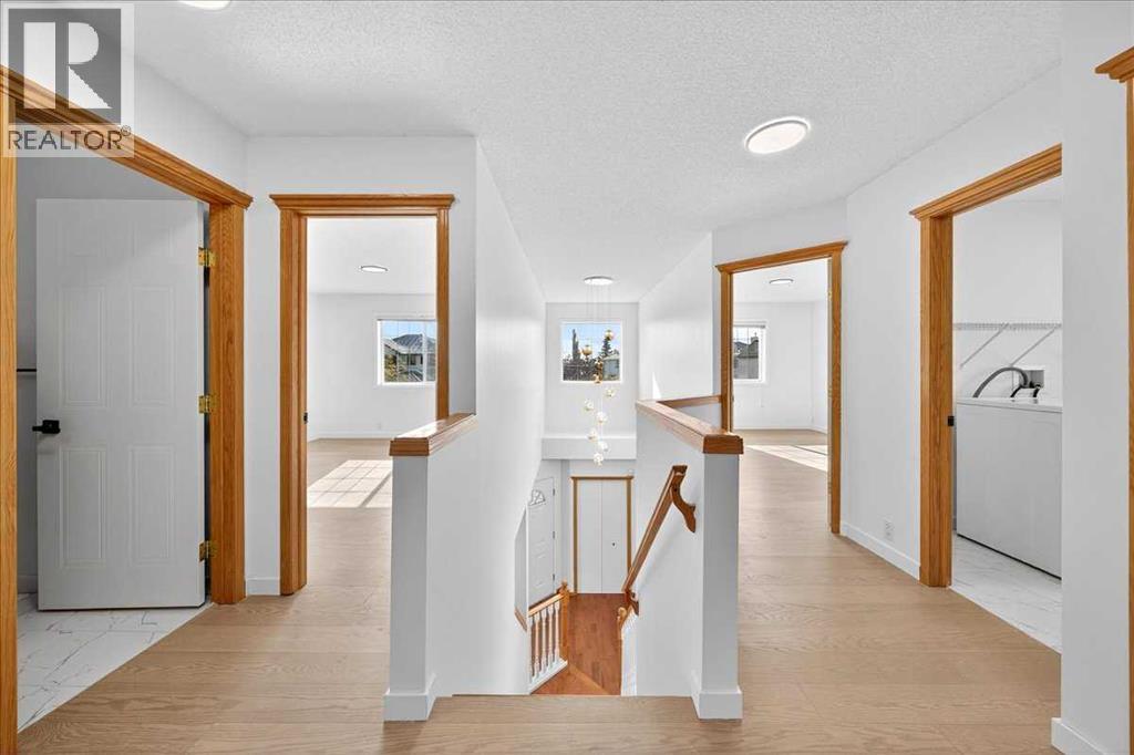 Single Family House for Sale in  Citadel Ridge Green NW Citadel Calgary 
