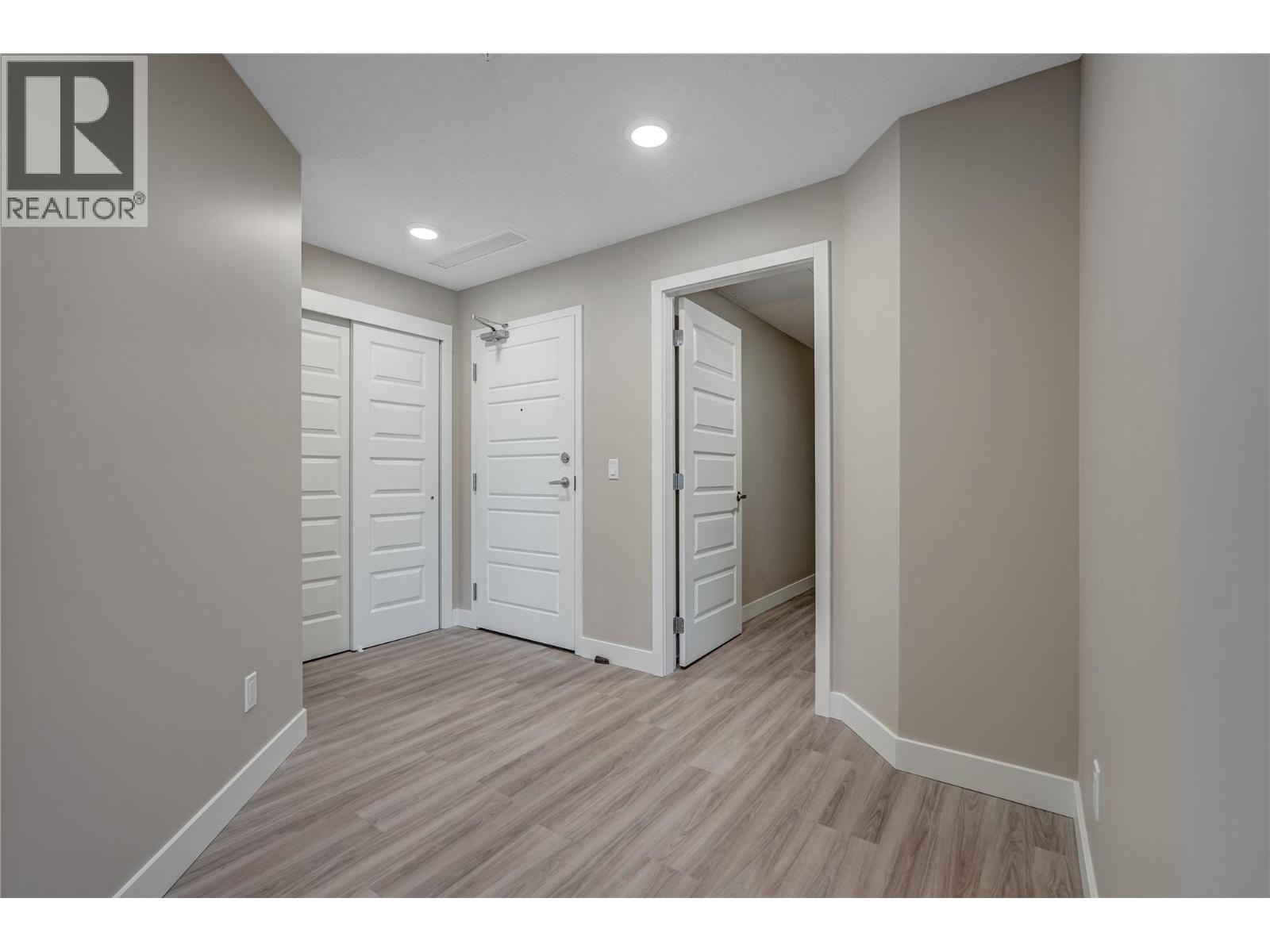 407 5640 51st Street, Osoyoos