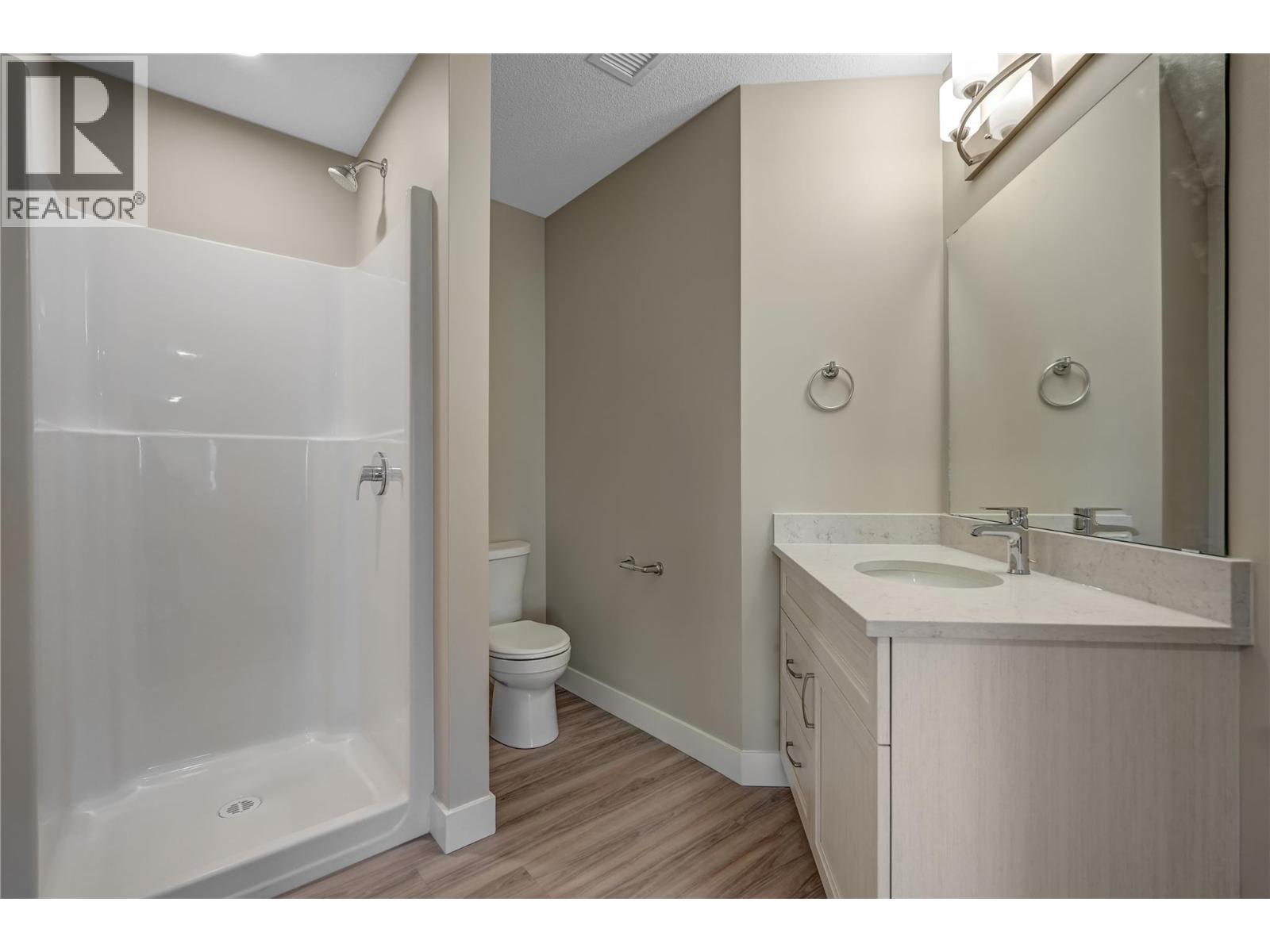 407 5640 51st Street, Osoyoos