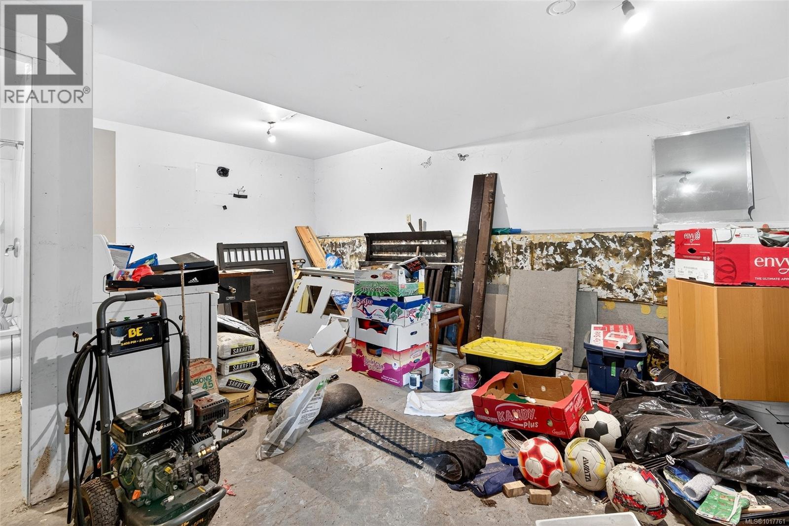  2486 Jeanine Drive, Langford