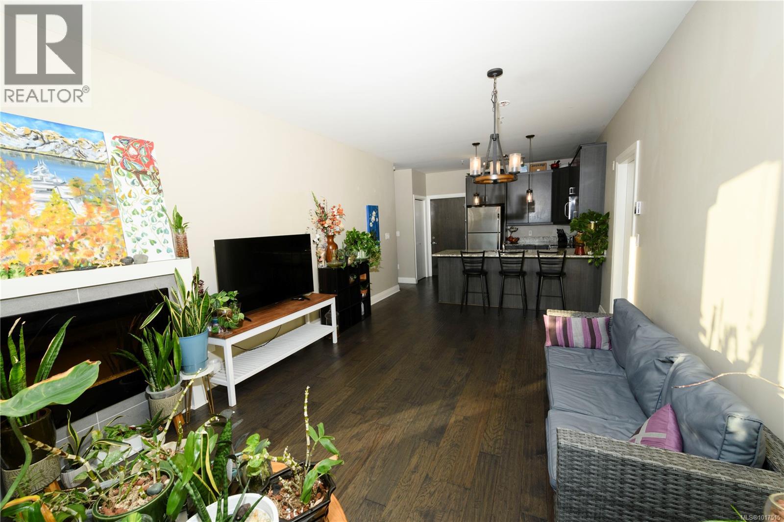 312 1145 Sikorsky Road, Langford