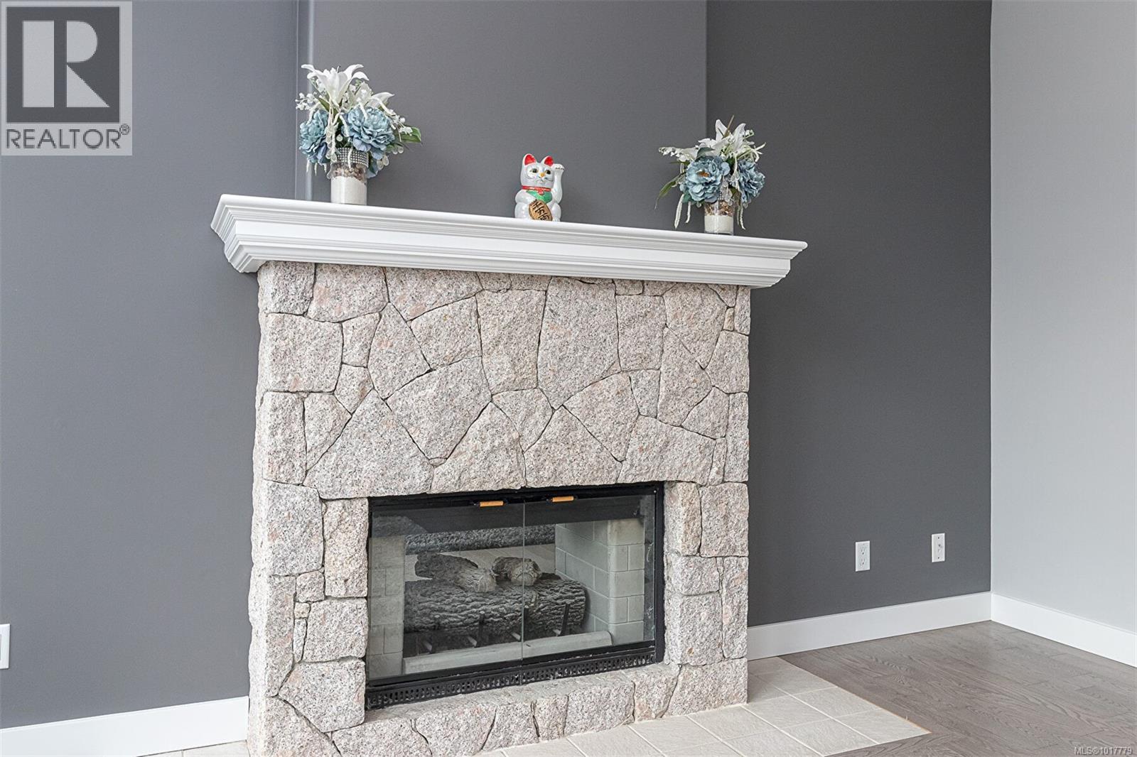  1062 Valewood Trail, Saanich