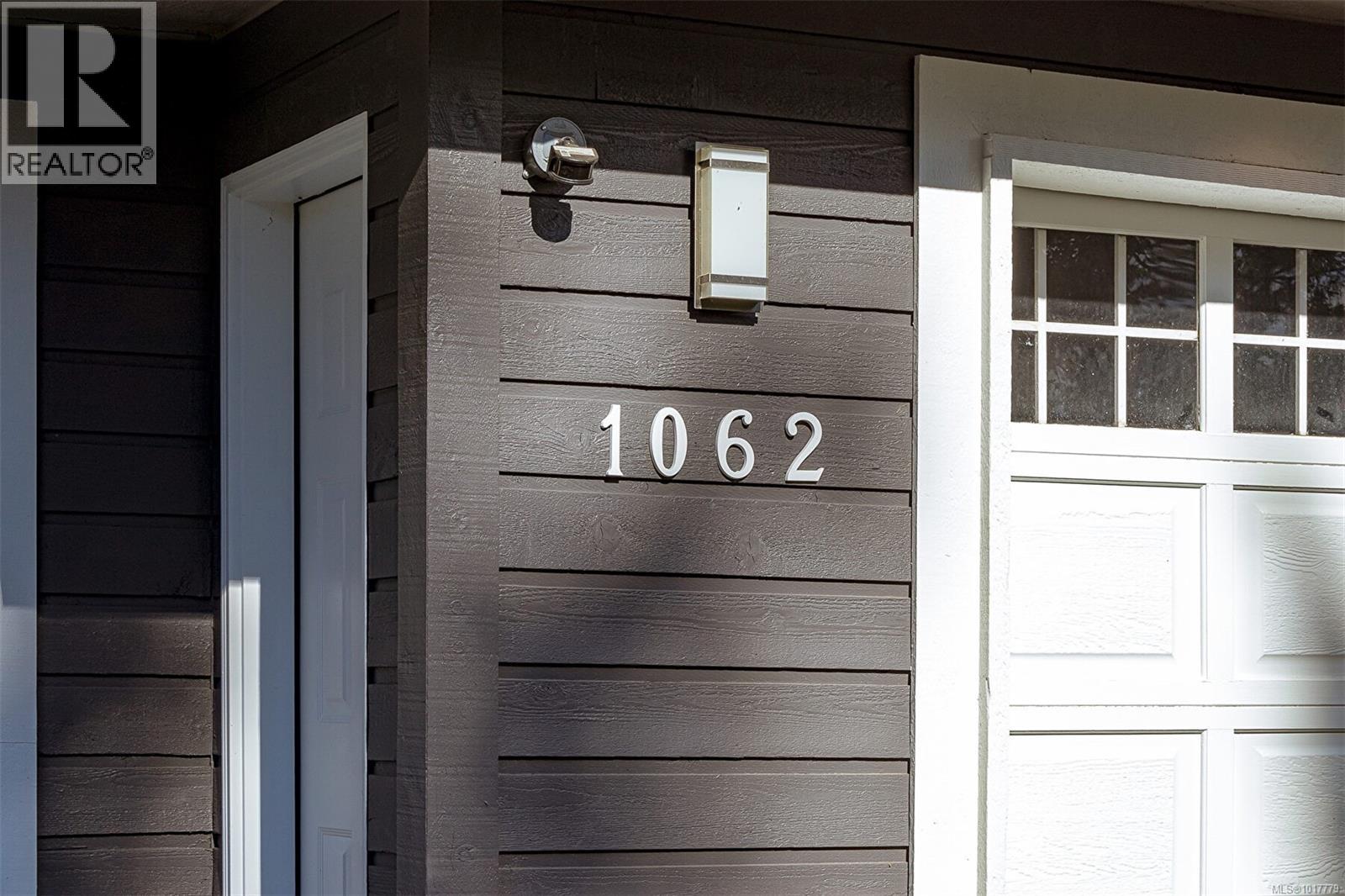  1062 Valewood Trail, Saanich