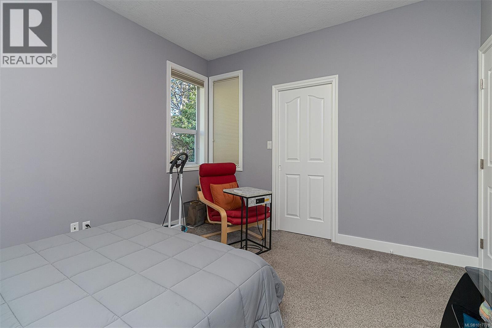  1062 Valewood Trail, Saanich